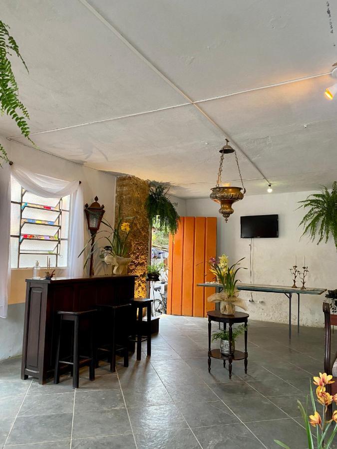 Hostel Dona Generoza ปาราตี ภายนอก รูปภาพ